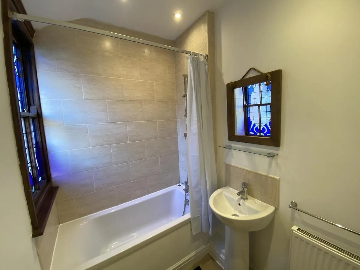 Blenheim Guest House York 0*,