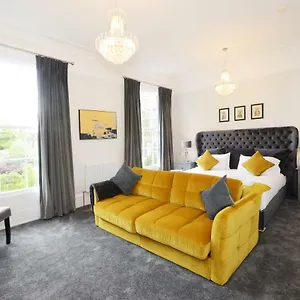4* Guest house Airden House